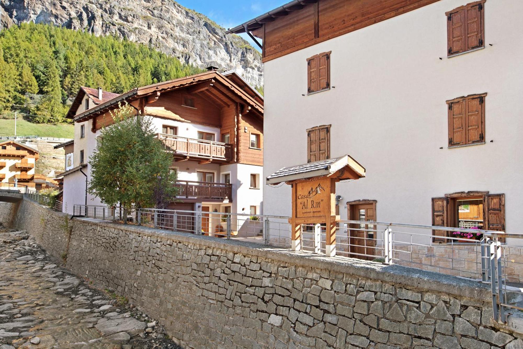 Casa Al Rin Ski Bike And Wellness 伊索拉察 外观 照片